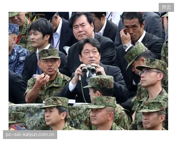 库拉索的由守转攻将从后场发起，中卫范埃伊马的出球能力是反击战术的起点。